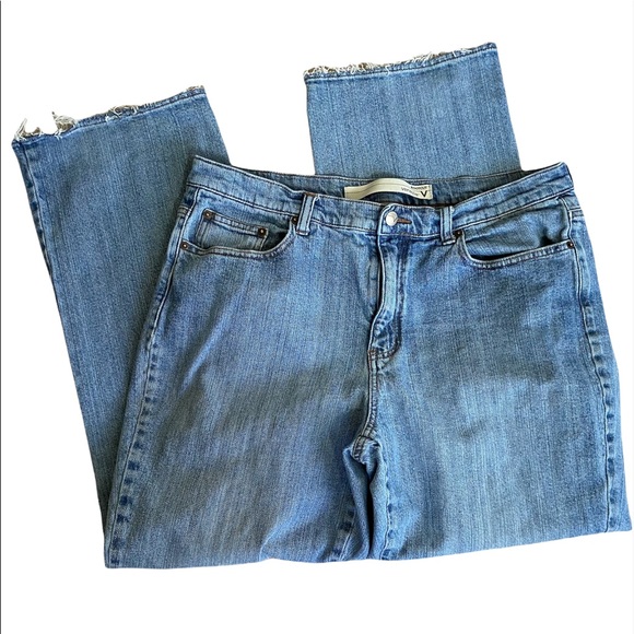 Venezia Raw Hem Bootcut Jeans Size 18 Average Preowned - Picture 1 of 8